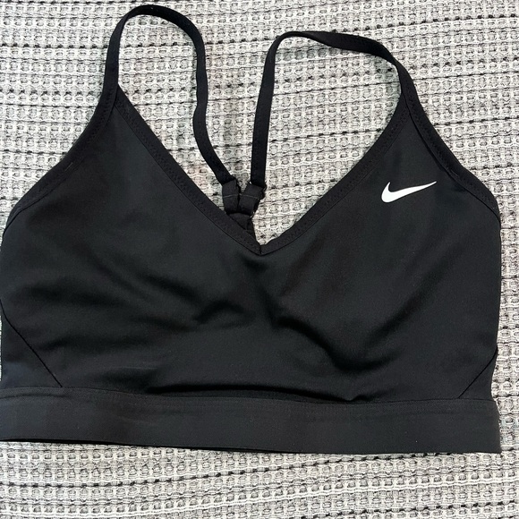 Nike Black Sports Bra - Picture 1 of 5